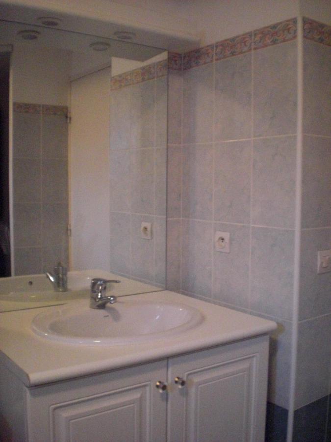 Residence Avec Piscine, Plage A 100 M, Cannes Et Juan Les Pins A 5 Min, Wifi Голф-Жуан Екстериор снимка