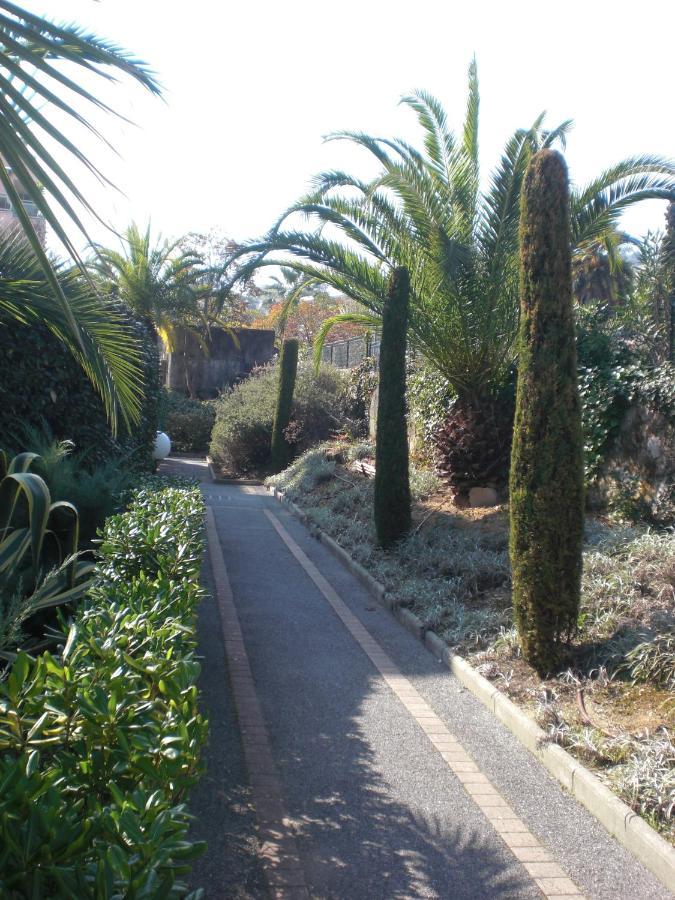 Residence Avec Piscine, Plage A 100 M, Cannes Et Juan Les Pins A 5 Min, Wifi Голф-Жуан Екстериор снимка